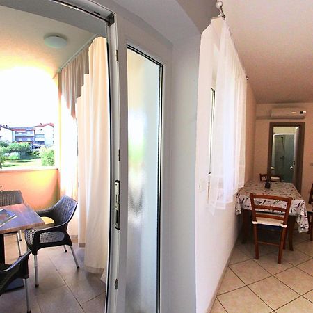 Apartments Goltes Lovrečica 外观 照片