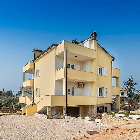 Apartments Goltes Lovrečica 外观 照片